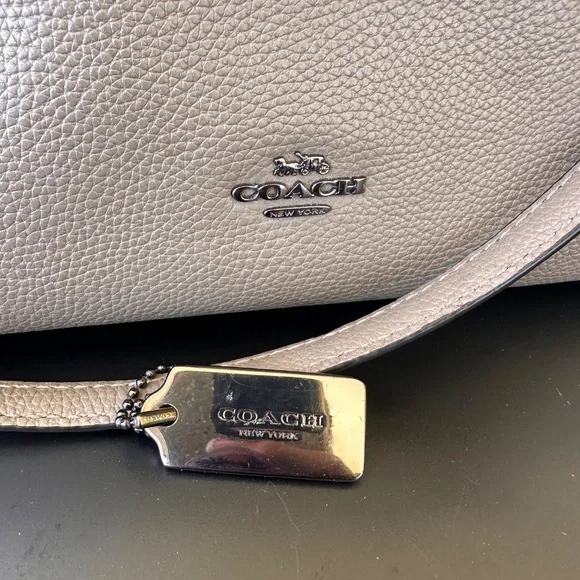 Coach, Turnlock Chain Tote/ Shoulder Bag - Picture 2 of 15